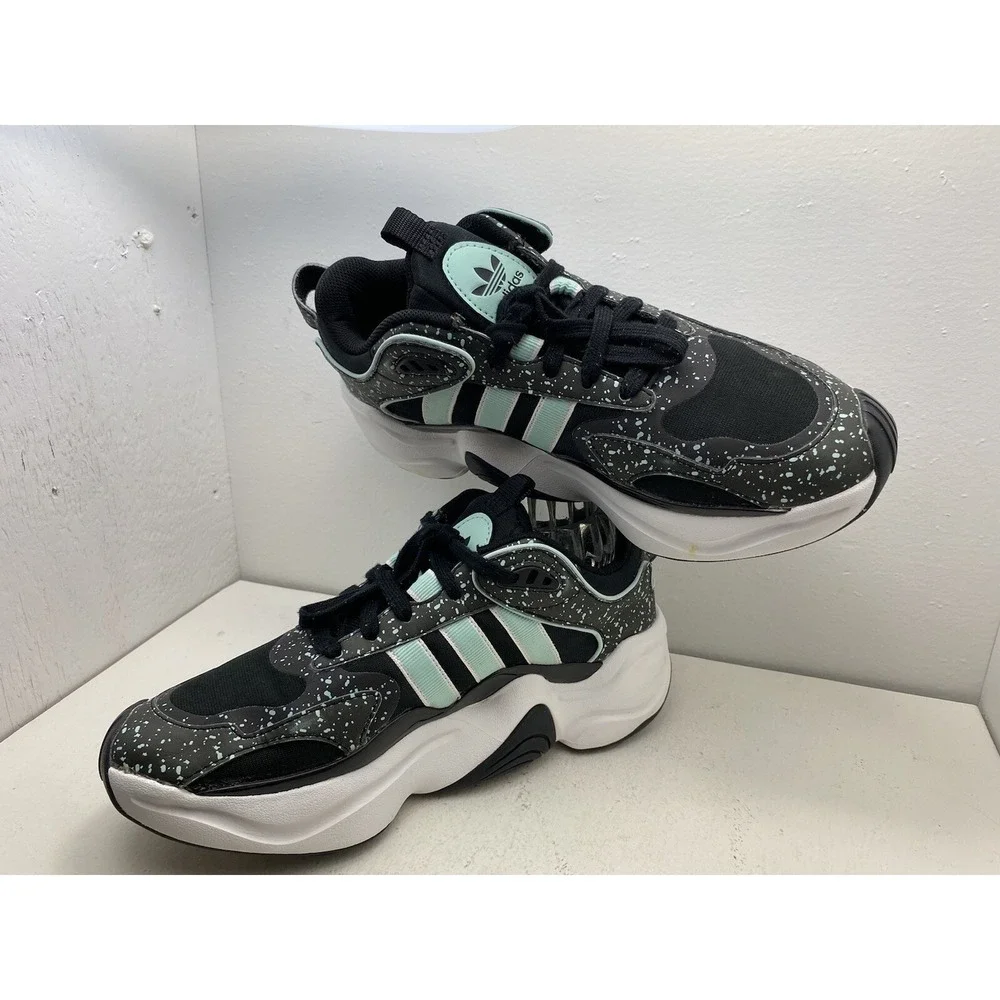 Adidas Magmur Womens Athletic Shoes EF9002 Black Mint Speckled Low Top Size 9